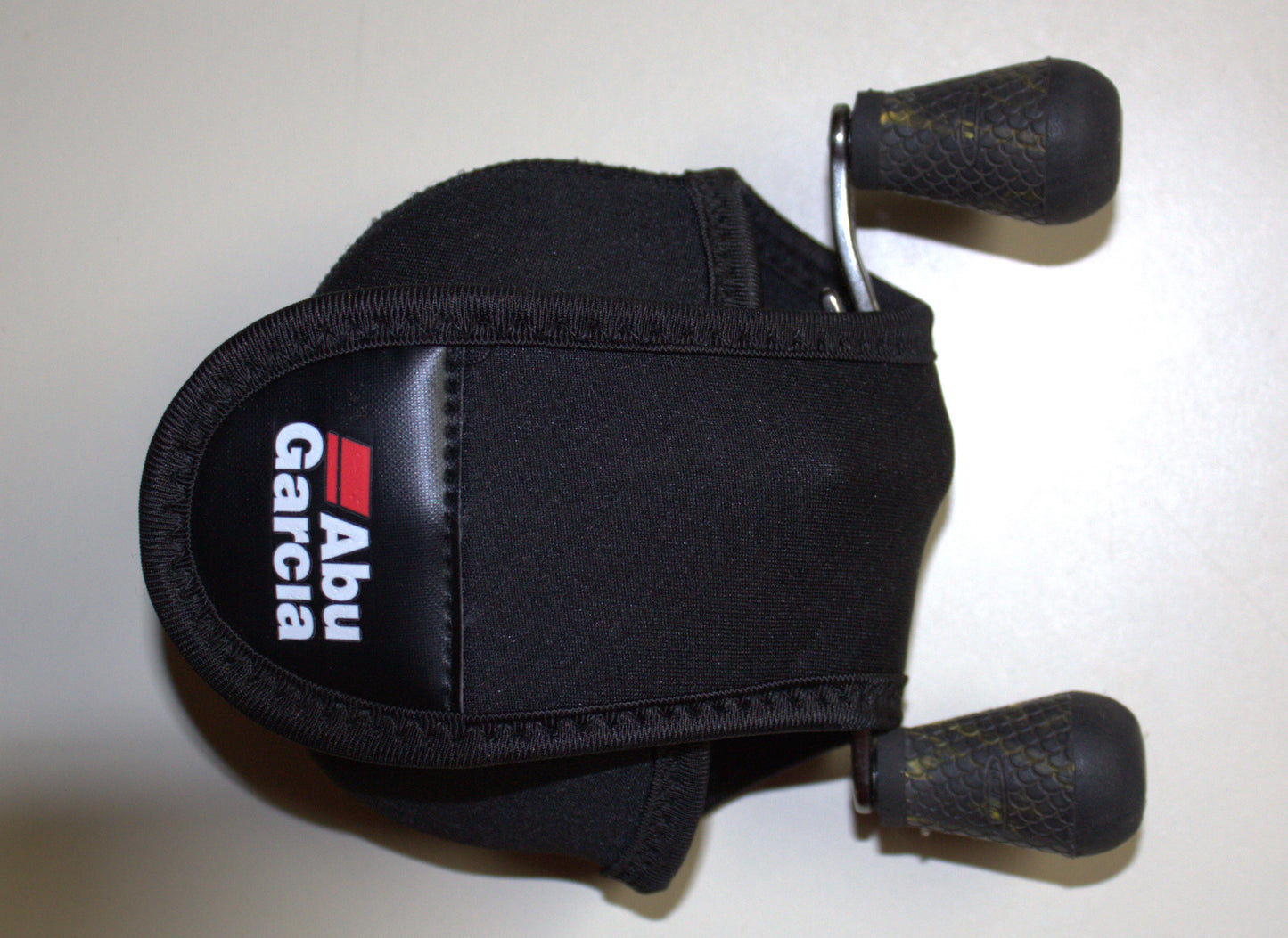 Abu Garcia Neoprene Fishing Reel Cover (3)